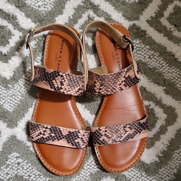 Like New Rock & Candy Bayrose Brown Snake Print Sandals - Picture 2 of 8